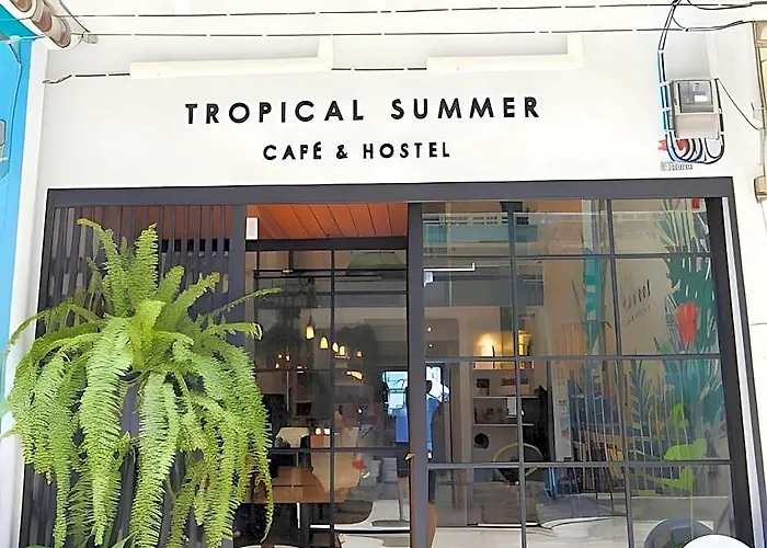 Tropical Summer Cafe &