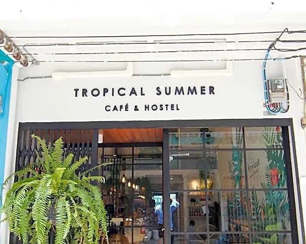 Tropical Summer Cafe & 2* Bangkok